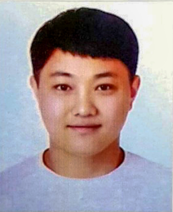 Choi Shin-jong, the 31-year-old suspect believed to be behind the murders of two women in Jeonju, North Jeolla, last month. [NEWS1]