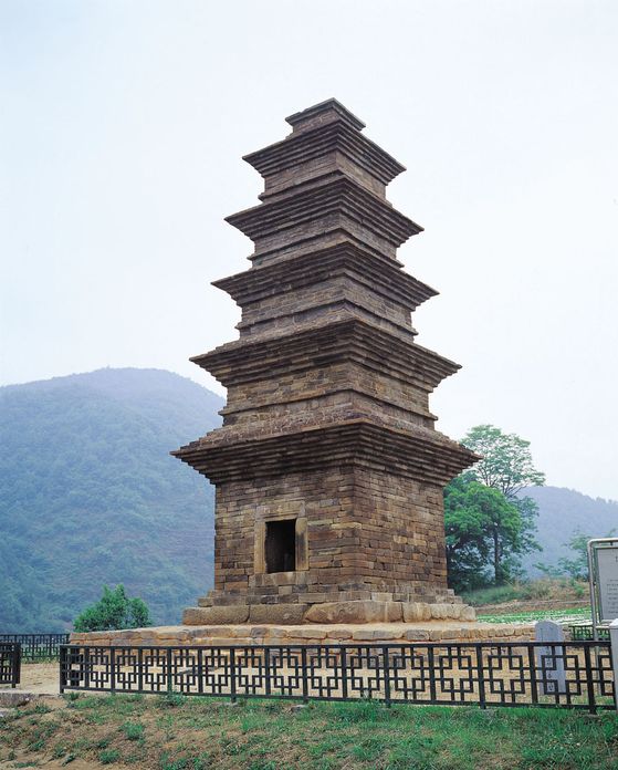 Five-story Stone Brick Pagoda in Sanhae-ri, Yeongyang County, North Gyeongsang. [CULTURAL HERITAGE ADMINISTRATION]