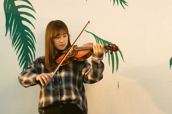 Park's character Yu-ri is a high school student who has lost her passion for playing the violin. [STORM PICTURES KOREA] 