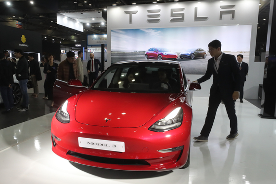 Tesla's Model3 on display at the Seoul Motor Show in March 2019. [YONHAP]