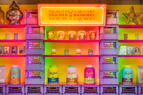The installation piece "The Boutique" at Barakat Contemporary Gallery, where Hassan Hajjaj's solo exhibition in central Seoul is featured. [BARAKAT CONTEMPORARY]