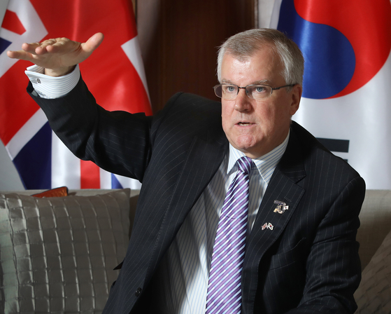 British Ambassador to Korea, Simon Smith, speaks with the Korea JoongAng Daily at the diplomatic residence in central Seoul on Aug. 11. [PARK SANG-MOON]