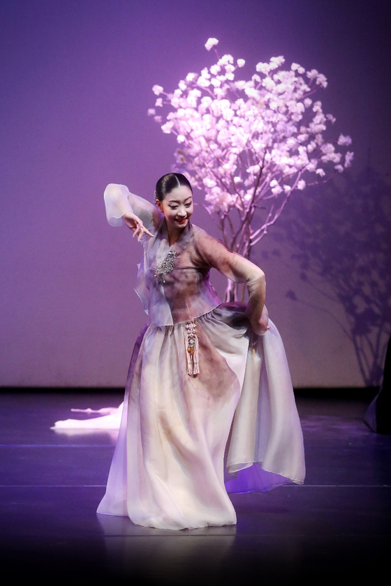 Dancer Kim Ho-eun will be performing at this year's Seoul Dance Festival. [KOREA DANCE ASSOCIATION]
