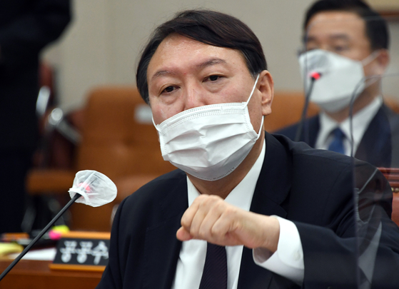 Prosecutor General Yoon Seok-youl speaks at the National Assembly's audit of the prosecution on Oct. 22, 2020.  [YONHAP] 