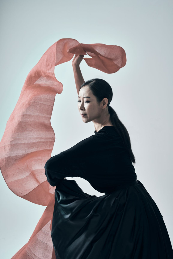Dancer Park Young-ae will showcase Salpulri (soul-purifying) dance for "Hol Chum" at the National Theater of Korea. [NATIONAL THEATER OF KOREA]