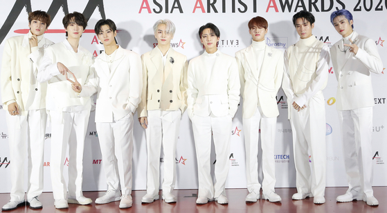 K-pop boy band Pentagon at the online ceremony of the Asia Artist Awards on Saturday. [ILGAN SPORTS]