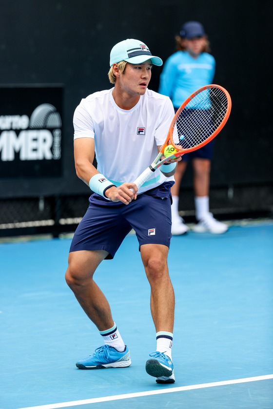 Kwon Soon-woo faced Andrej Martin during the ATP Great Ocean Road Open on Feb. 1. [TENNIS AUSTRALIA]