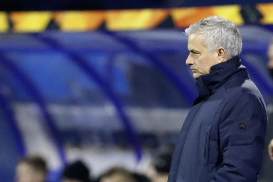 Tottenham Hotspur manager Jose Mourinho watches his team's 3-0 loss to Croatian side Dinamo Zagreb at Stadion Maksimir in Zagreb, Croatia on March 18. [AP/YONHAP]