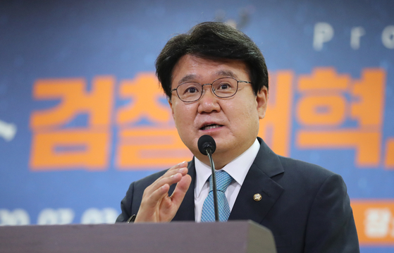 Rep. Hwang Un-ha of the Democratic Party [YONHAP]