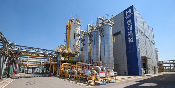 Hyundai Steel produces 3,500 tons of 99.999 percent-pure hydrogen per year, with plans to further expand its production capacity. [HYUNDAI STEEL]