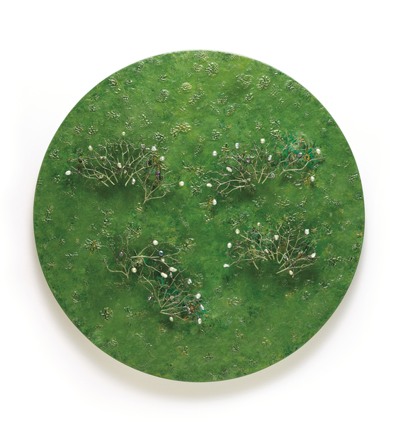 A lacquer and jewelry work in ″Talking with Trees″ series by Chae Rimm now on view at Hakgojae Gallery in central Seoul. [HAKGOJAE GALLERY]