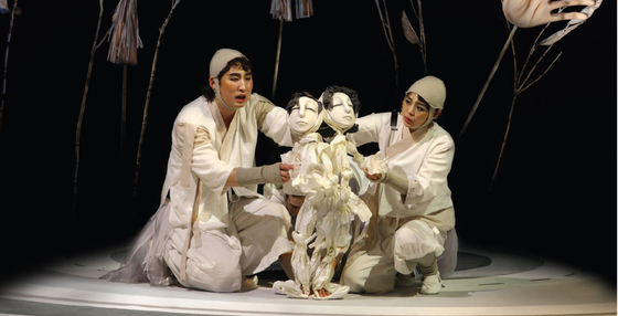 The Seoul Arts Center is kicking off its annual “Kids & Family Festival,″ staging three children's performances including ″White Mountain,″ a puppet show by the Chuncheon City Puppet Theater, pictured above. [SEOUL ARTS CENTER] 