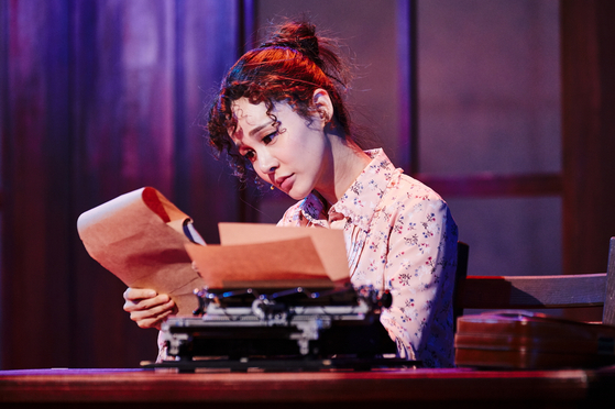 Korean musical ″Red Book,″ a rom-com musical that also touches on a rather heavy topic of the gender issue, is returning in three years. [CLIP SERVICE]