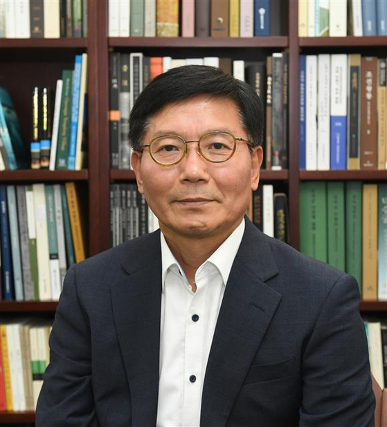 Kim Hyun-mo, administrator of the Cultural Heritage Administration 