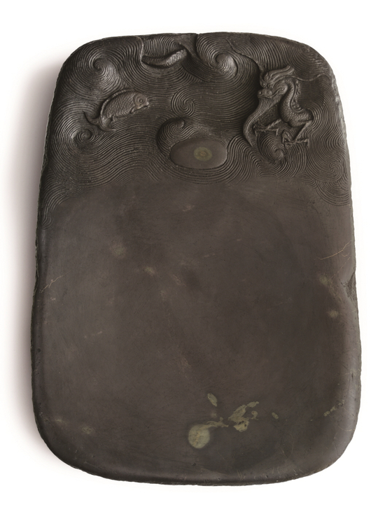 "Jeongjodaewangsaeunyeon," an inkstone bestowed by King Jeongjo to Nam Yu-yong, who was a teacher of both him and his father Yeongjo, more commonly known as Crown Prince Sado. [GANA FOUNDATION FOR ARTS AND CULTURE]