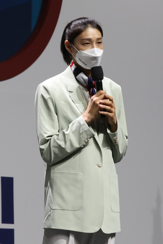 Kim Yeon-koung speaks at a 2020 Tokyo Olympics media event at Olympic Hall in Songpa District, southern Seoul on Thursday. [JOINT PRESS CORPS]