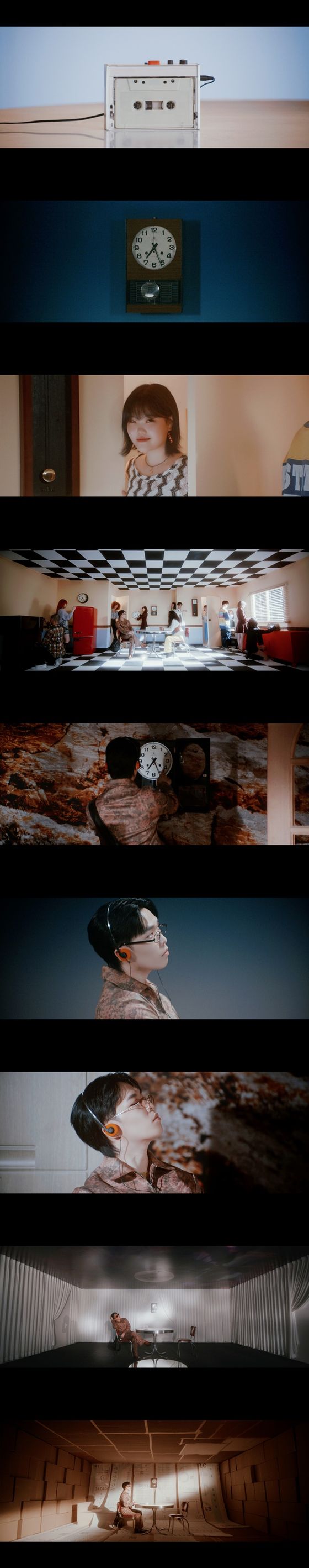 Scenes from AKMU's music video for ″Tictoc Tictoc Tictoc″ [SCREEN CAPTURE]