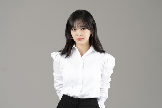 Singer and actor Kim Se-jeong made her musical debut in ″Red Book″ this year. [JELLYFISH ENTERTAINMENT]