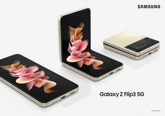 Galaxy Z Flip 3. [Samsung Electronics]