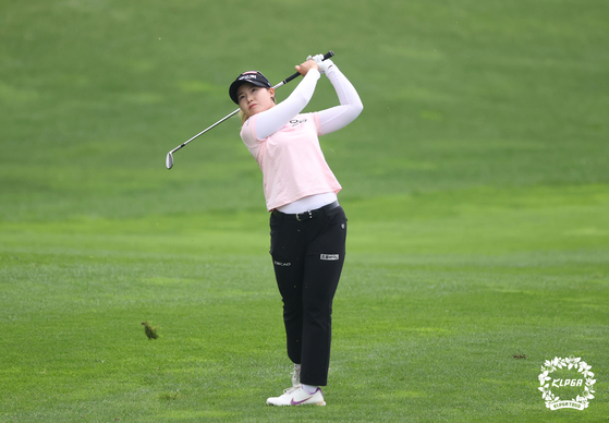 Lim Hee-jeong plays an iron shot on the final round of the HighOne Resort Ladies Open 2021 held at HighOne Country Club on Sunday. She defended her title at the tournament. [KLPGA]