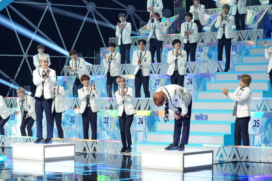 A scene from the second season of "Produce 101 Japan" [LAPONE ENTERTAINMENT]
