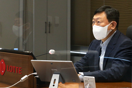 Lotte Group chairman Shin Dong-bin at a virtual meeting in July [LOTTE]