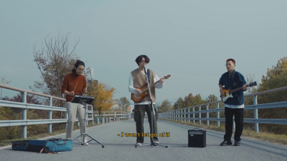 A scene from Na Sang-hyun Band's music video ″Are You There?″ [NA SANG-HYUN BAND]