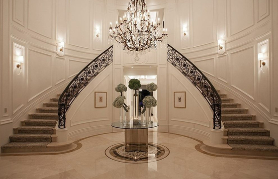 Inside view of Shinsegae Group Vice Chairman Chung Yong-jin's new mansion in Beverly Hills [DIRT]