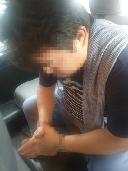 Police in early October arrested a man, only identified by the surname Park, who conducted voice phishing operations from a call center in the Philippines. [YONHAP]