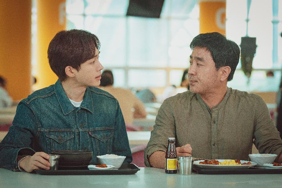 Above and top: Scenes from upcoming film "Perhaps Love," in which actor Ryu Seung-ryong portrays bestselling author Kim Hyun who hasn't written anything for the past seven years. [NEW]