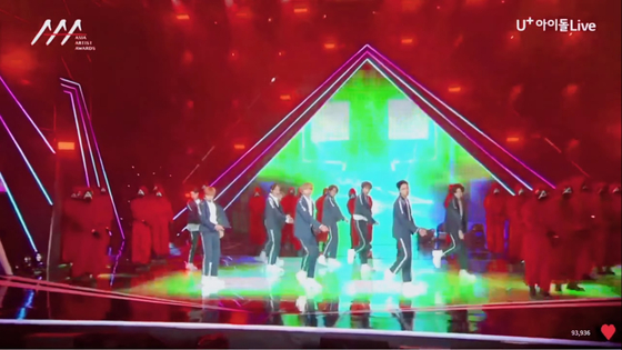 T1419's performance of “Red Light, Green Light” at the 2021 Asia Artist Awards (AAA) ceremony on Dec. 2 was themed after the hit Netflix series "Squid Game." [SCREEN CAPTURE]