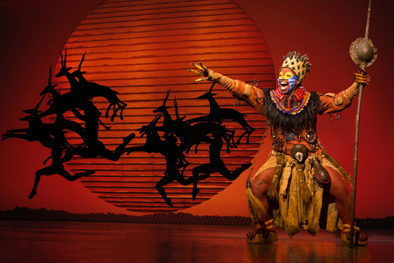 The international tour production of "The Lion King" is being staged at the Seoul Arts Center, southern Seoul. [CLIP SERVICE]