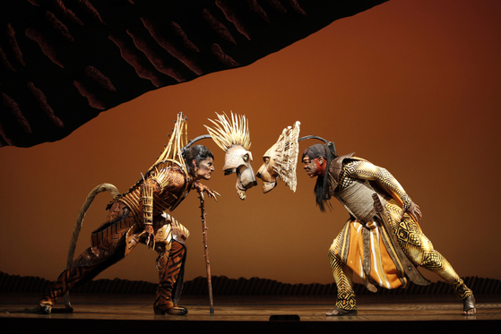 Anthony Lawrence as Scar during the 2022 international tour team's production of "The Lion King" in Seoul. [S&CO]