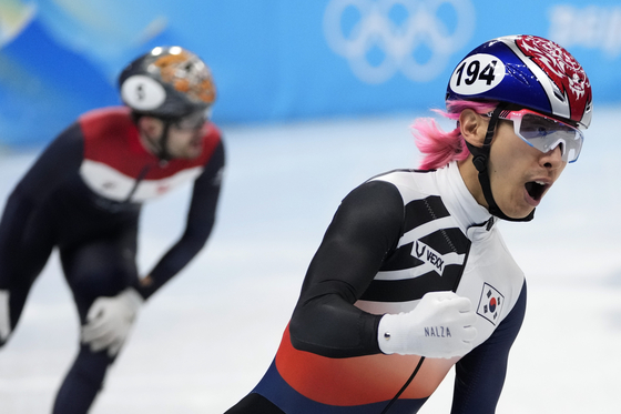 Kwak Yoon-gy reacts after winning his men's 5,000-meter relay semifinal during the short track speed skating competition at the 2022 Winter Olympics on Friday. [AP/YONHAP]