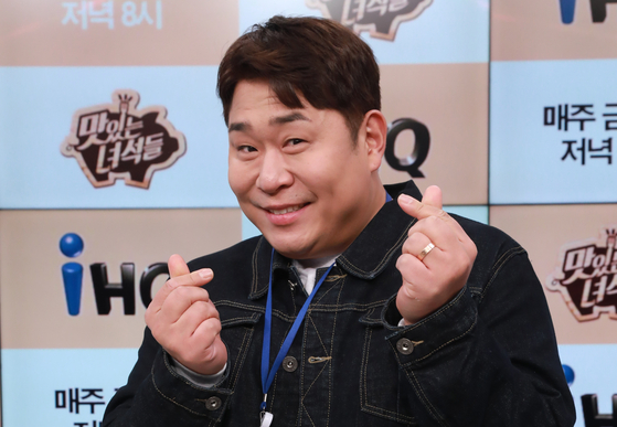 Comedian Moon Se-yoon tested positive for Covid-19, according to his agency FNC Entertainment on Tuesday. [ILGAN SPORTS]