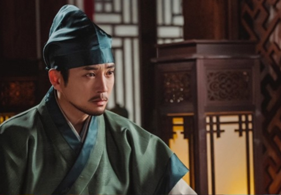 A scene from KBS's "The King of Tears, Lee Bang-won” (2021-22), featuring Joo Sang-wook as Taejong Yi Bang-won. [KBS]