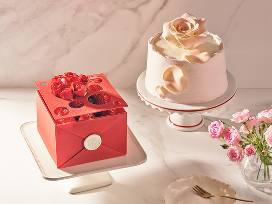 Limited edition cakes for White Day by Grand InterContinental Seoul Parnas and InterContinental Seoul COEX in Gangnam District, southern Seoul [GRAND INTERCONTINENTAL SEOUL PARNAS]