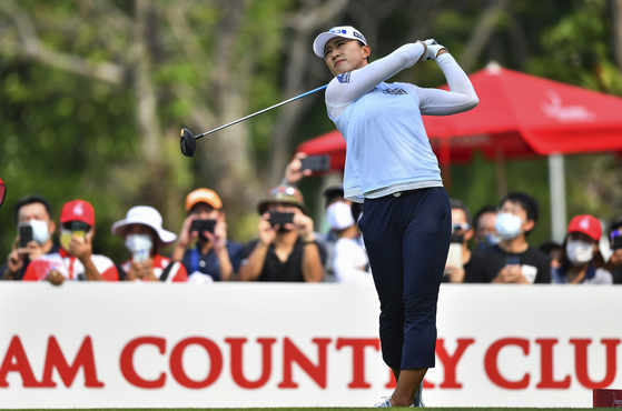 Amy Yang watches her shot on the first hole during the final round of the LPGA Honda Thailand golf tournament in Pattaya, southern Thailand on Sunday. [AP/YONHAP]