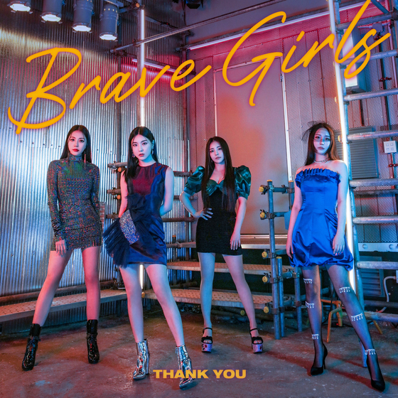 The cover for Brave Girls' sixth EP "Thank You." From left are members EunJi, YuNa, YuJeong and MinYoung. [BRAVE ENTERTAINMENT]