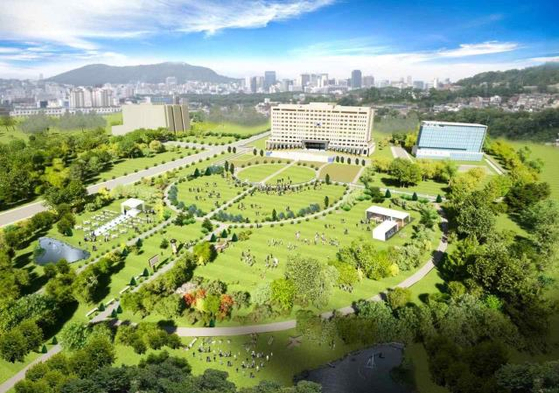 A view of the new presidential office, which will move into the main Defense Ministry building, center, and be surrounded by a public park, is shared by President-elect Yoon Suk-yeol Sunday. [JOINT PRESS CORPS]