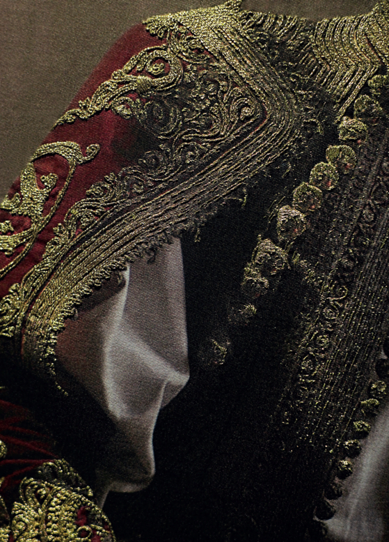 A close-up photograph showing embroidery work on the portrait of a costume of King Otto in 19th century. [VANGELIS KYRIS/ANATOLI GEORGIEV/KOURD GALLERY]