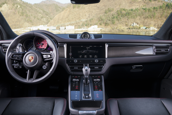 The interior of the Porsche Macan GTS [PORSCHE KOREA] 