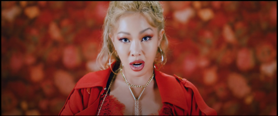 Jessi in the music video for ″Nunu Nana″ (2020) [JESSI YOUTUBE]