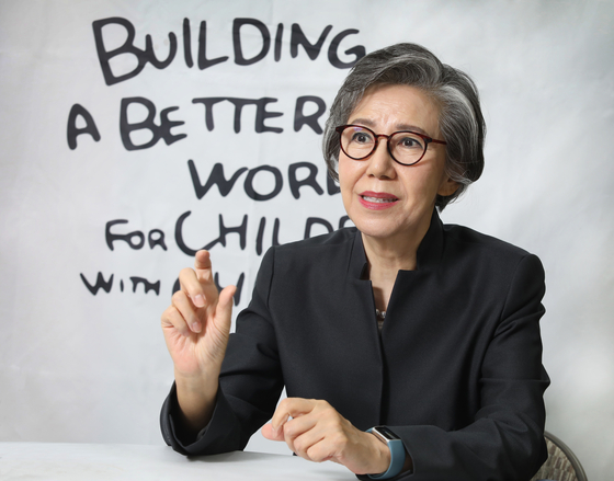 Lee Yang-hee, founder and president of the International Child Rights Center, speaks with the Korea JoongAng Daily at the center in central Seoul on Monday in the light of the 100th anniversary of Children's Day in Korea this year. [PARK SANG-MOON]