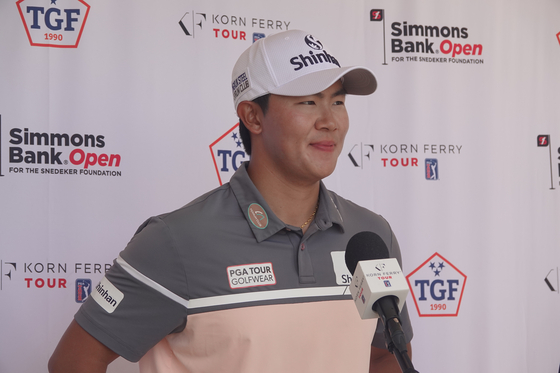 Kim Seong-hyeon answers questions at a post-tournament interview after playing the final round of the Simmons Bank Open for the Snedeker Foundation on Sunday. [YONHAP]
