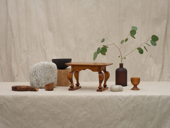 Crafty duo take inspiration from Joseon era for modern furniture
