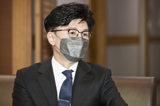 Justice Minister Han Dong-hoon [YONHAP]