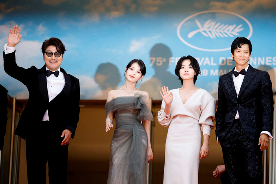 From left, actors Song Kang-ho, Lee Ji-eun, Lee Joo-young and Gang Dong-won during the red carpet event of the 75th Cannes Film Festival on May 26, in Cannes, southern France [REUTERS]
