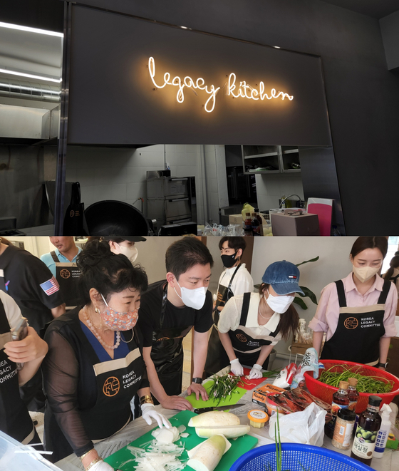 Park and volunteers make kimchi for free meals at Legacy Kitchen. [KOREA LEGACY COMMITTEE]