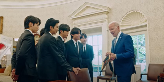 BTS members talk with U.S. President Joe Biden at the White House in a video clip released by the White House on June 4. The video was filmed on May 31 during the K-pop stars visit to the White House. [THE WHITE HOUSE]